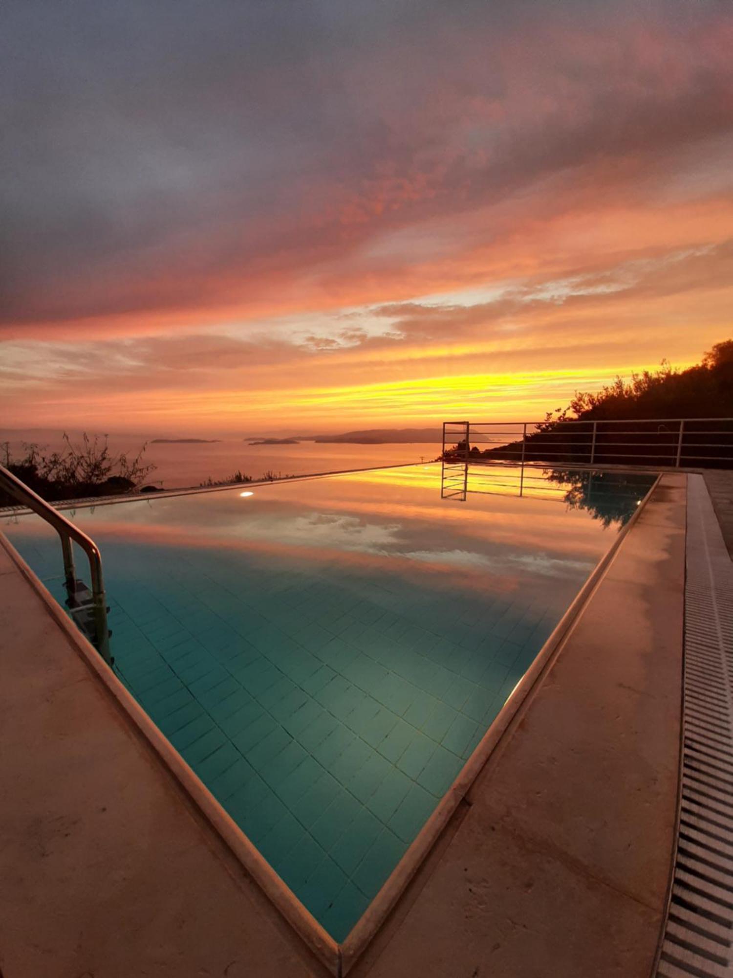 Villa Malena Glossa Ngoại thất bức ảnh